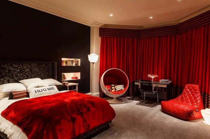 Black and red room decor